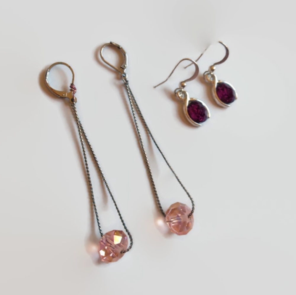 5/$20 - Purple and Pink Dangle Earrings